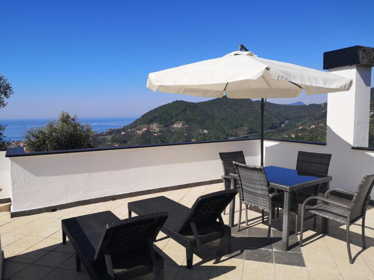 Villa La Vivagna - Casa Vista Mare Tra Gli Ulivi à Leivi Extérieur photo