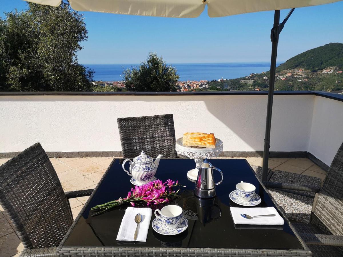 Villa La Vivagna - Casa Vista Mare Tra Gli Ulivi à Leivi Extérieur photo